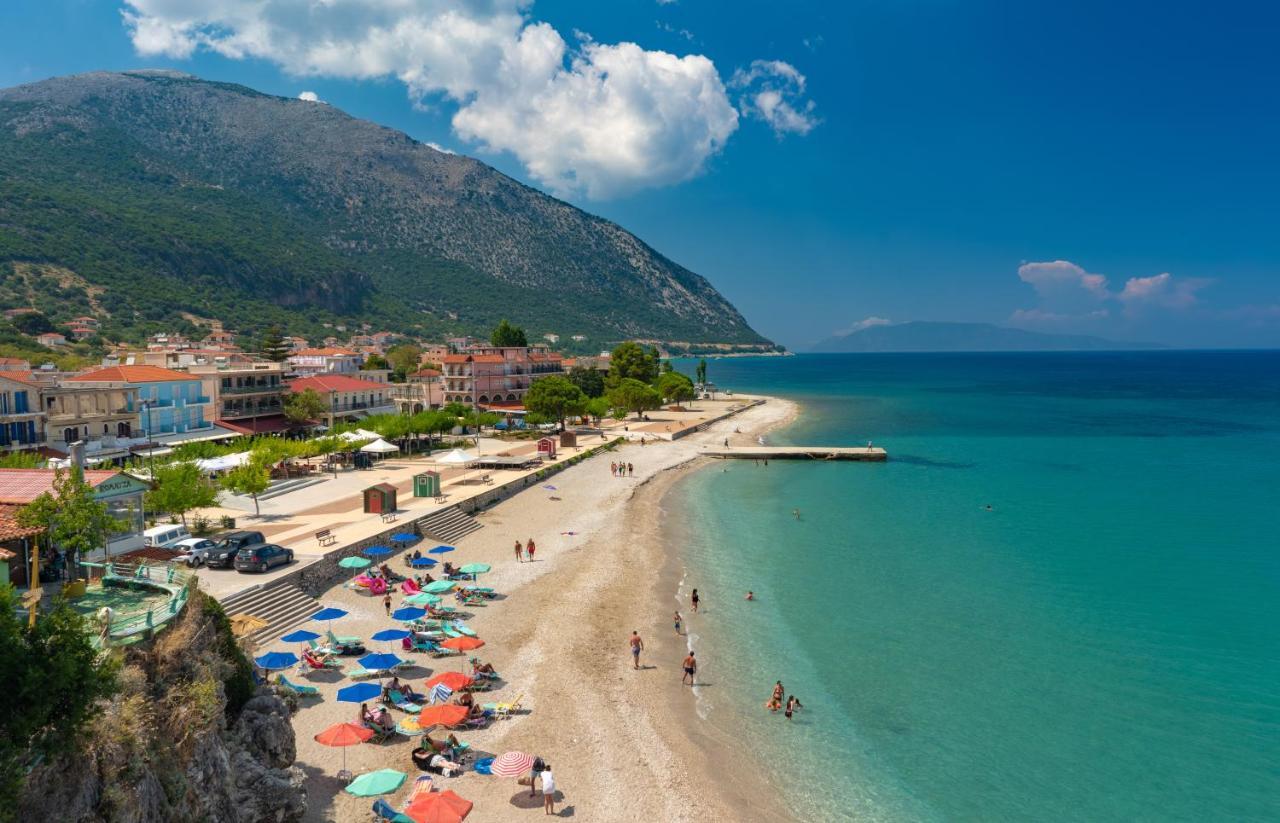 Valsamis Villa Apartments Poros  Bagian luar foto